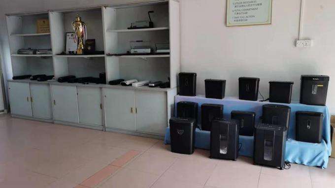 เครื่องตัดแผ่น A4 ขนาด 10 ลิตร ความจุ S606B ผลิตในประเทศจีน 11